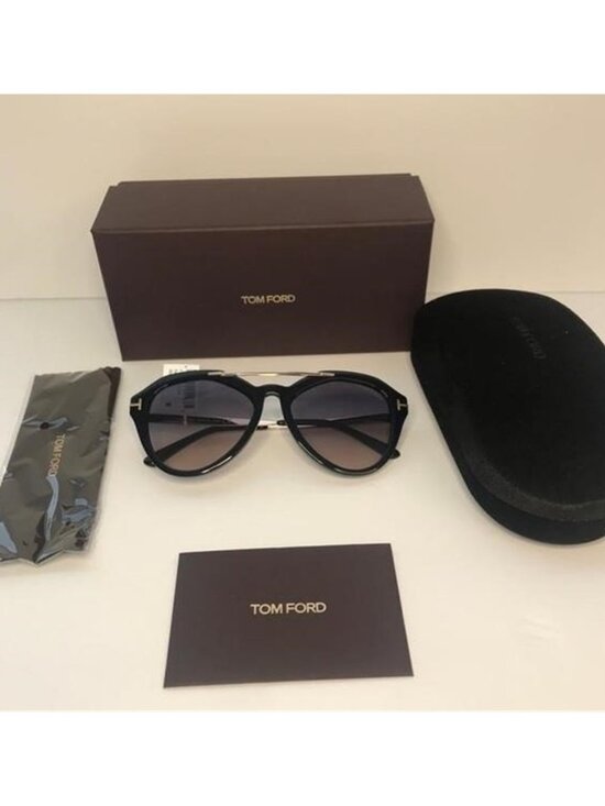 New authentic Tom Ford TF 576 01B Lisa-02 Sunglass